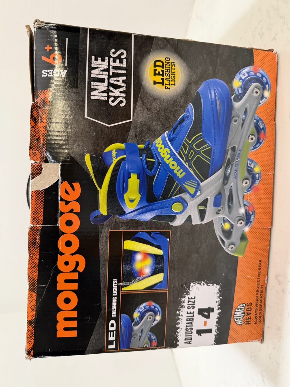 Mongoose Blue Kids Adjustable Inline Skates with Secure Straps and LED lights - Picture 15 of 16